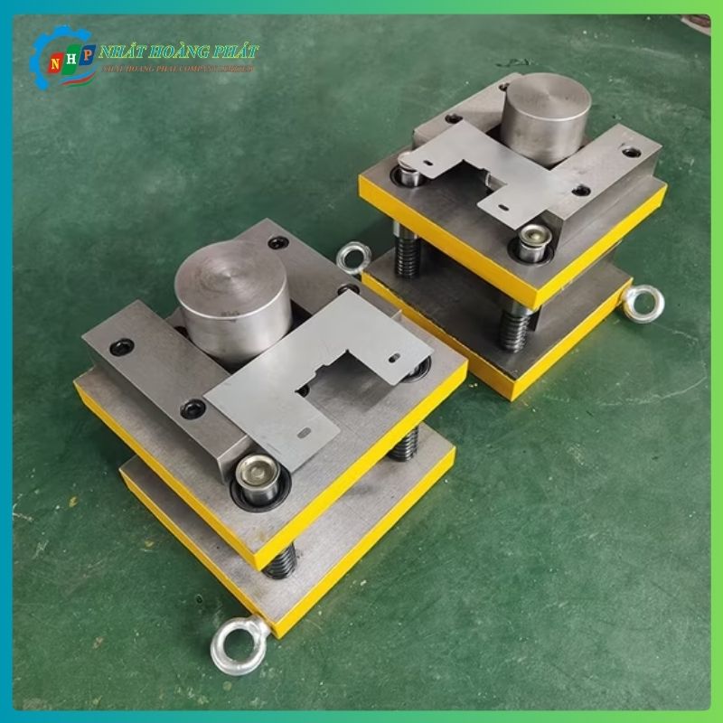 Chế tạo khuôn đột dập kim loại tấm